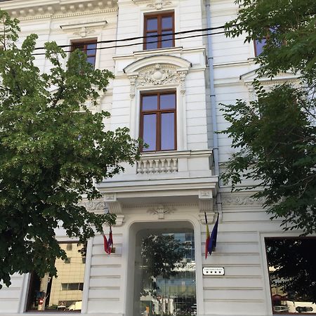 Euro Hotel Grivita Bukarest Exteriör bild