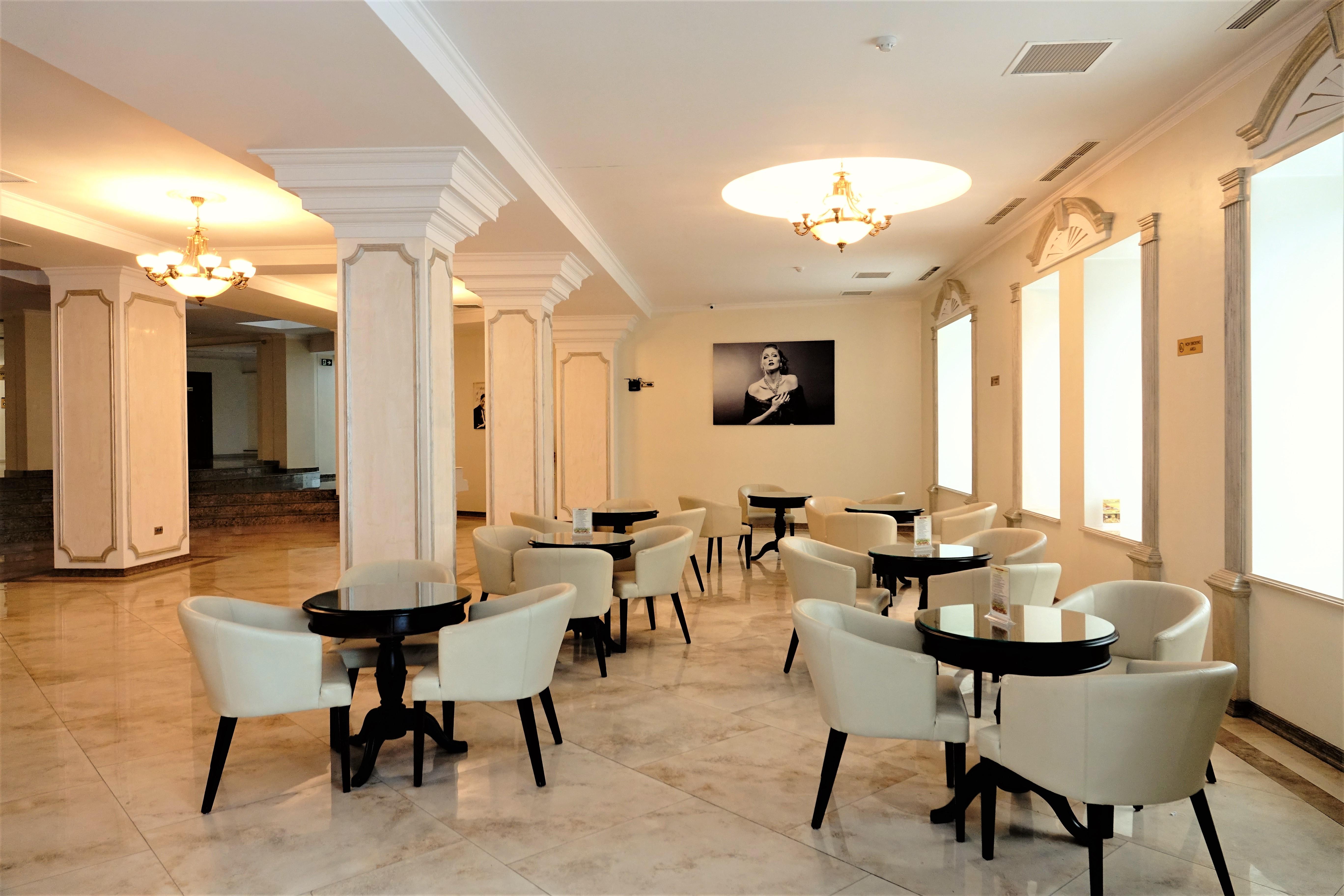 Euro Hotel Grivita Bukarest Exteriör bild