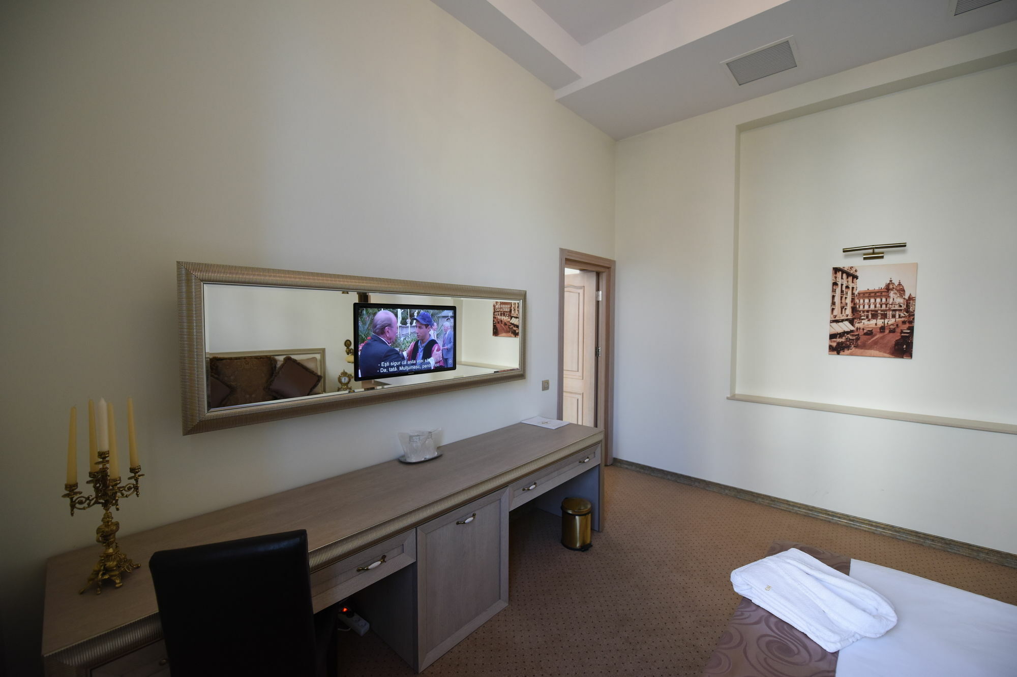 Euro Hotel Grivita Bukarest Exteriör bild